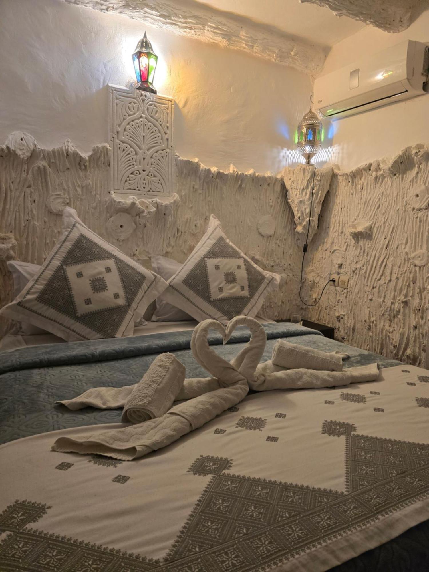 Dar Khmissa Fes Bed & Breakfast Dış mekan fotoğraf
